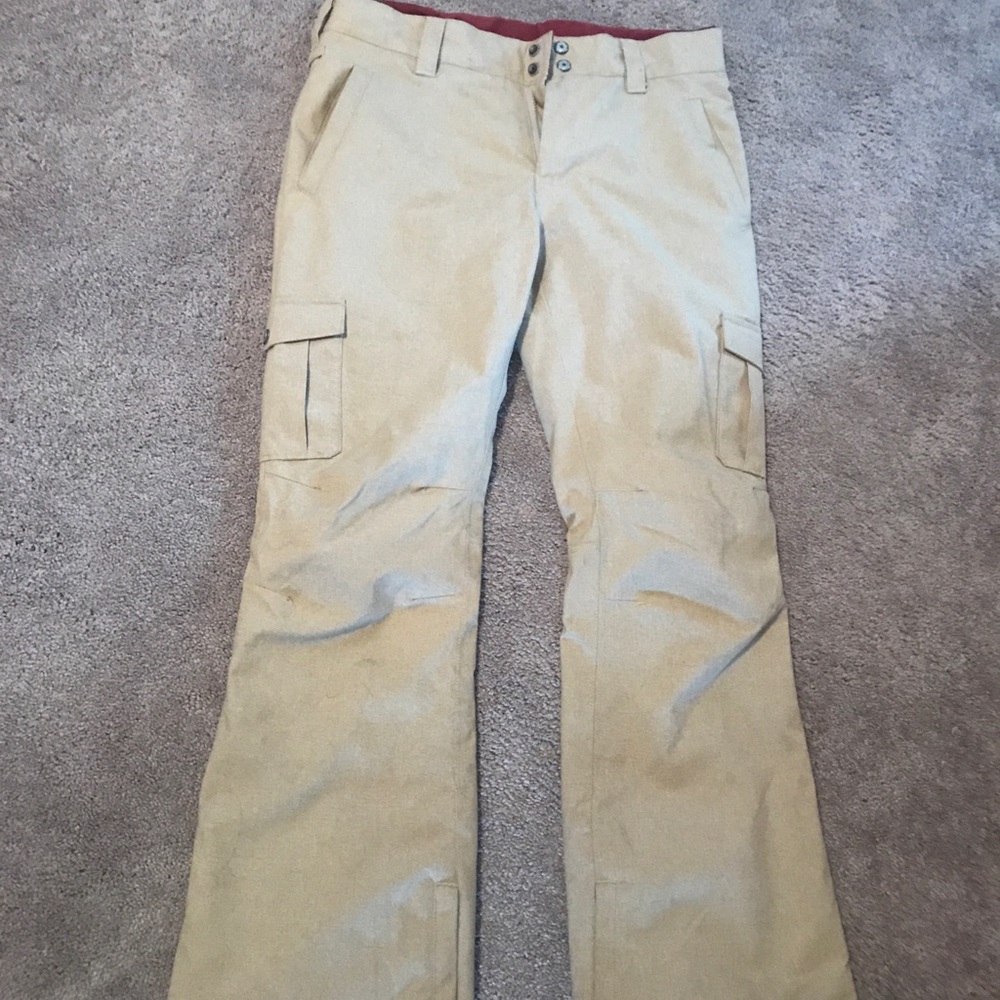 Snowboarding pants
